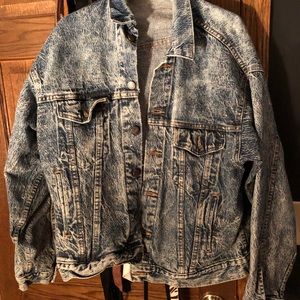 (SOLD) Levi’s denim jacket distressed by me